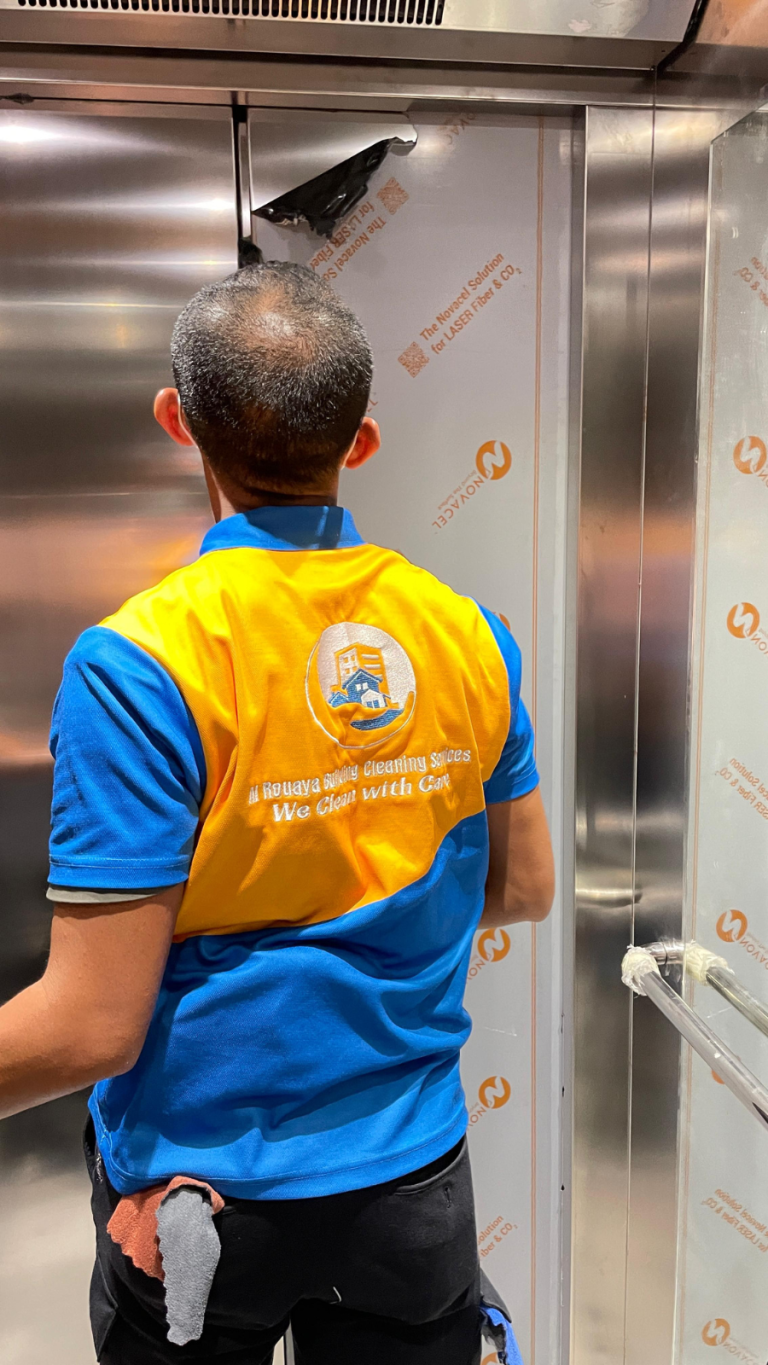 Cleaning Elevator - Home Page Gallery